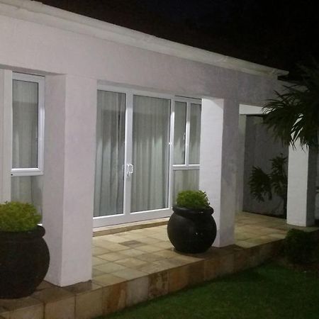 Ballina Ga-El Guesthouse Port Elizabeth Ngoại thất bức ảnh